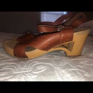 Dansko clogs size 42